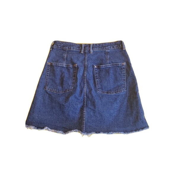 Womens Size 10 Raw Hem Skirt Button Denim Short Above Knee Dark Wash By H&M - Picture 2 of 9